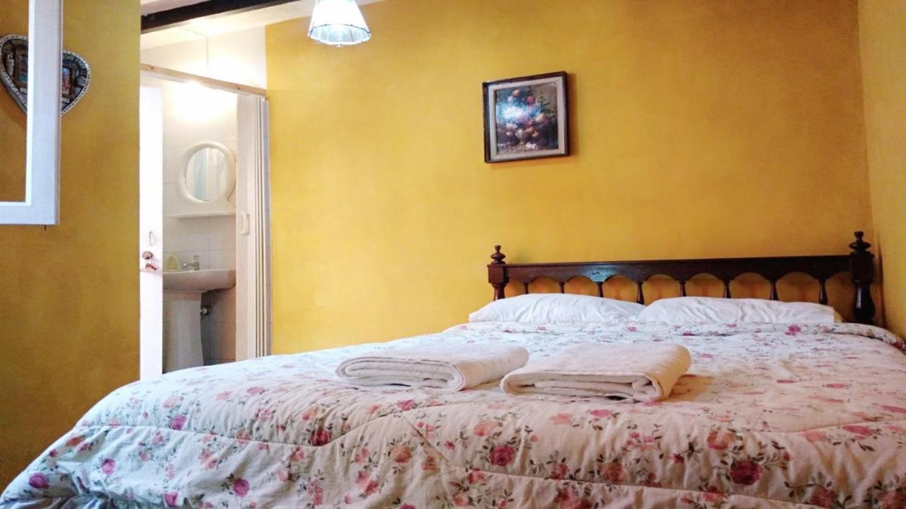 Beraja Family Hostel ลิมา ภายนอก รูปภาพ